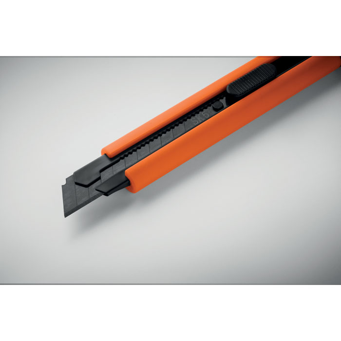 BLADE + - Grande coltello retrattile