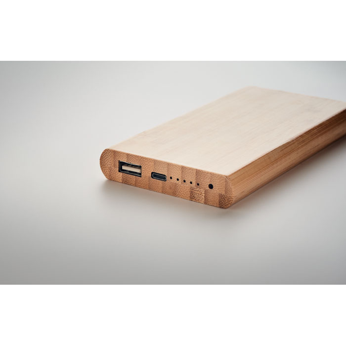 ARENA C - Power bank in bamboo da 6000mAh