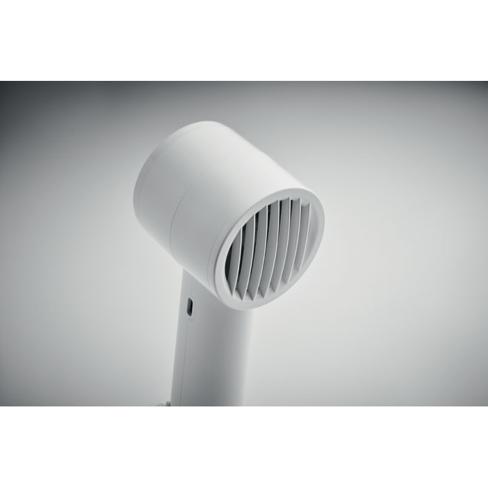 AIRE - Piccolo ventilatore portatile 2