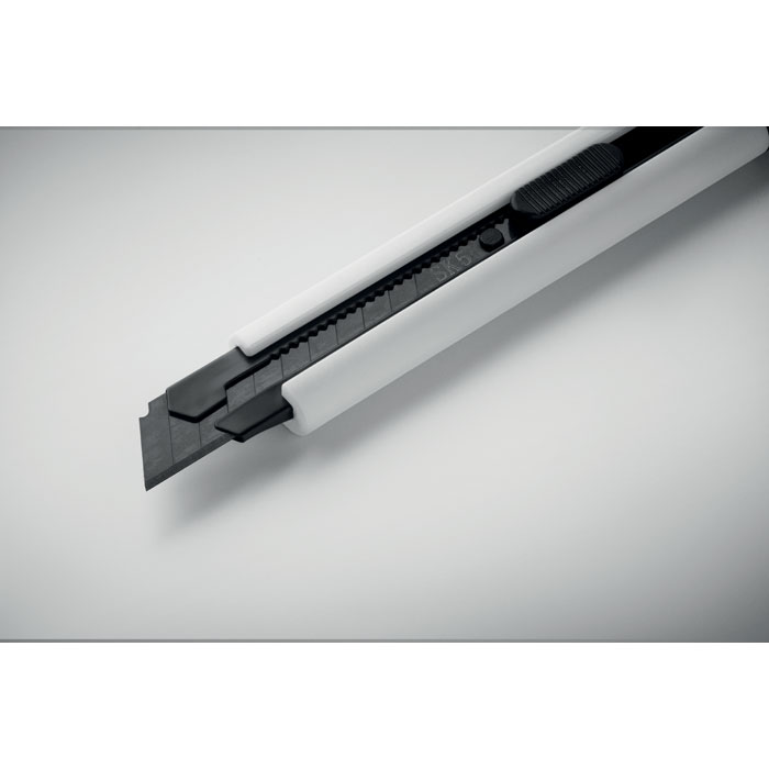 BLADE + - Grande coltello retrattile