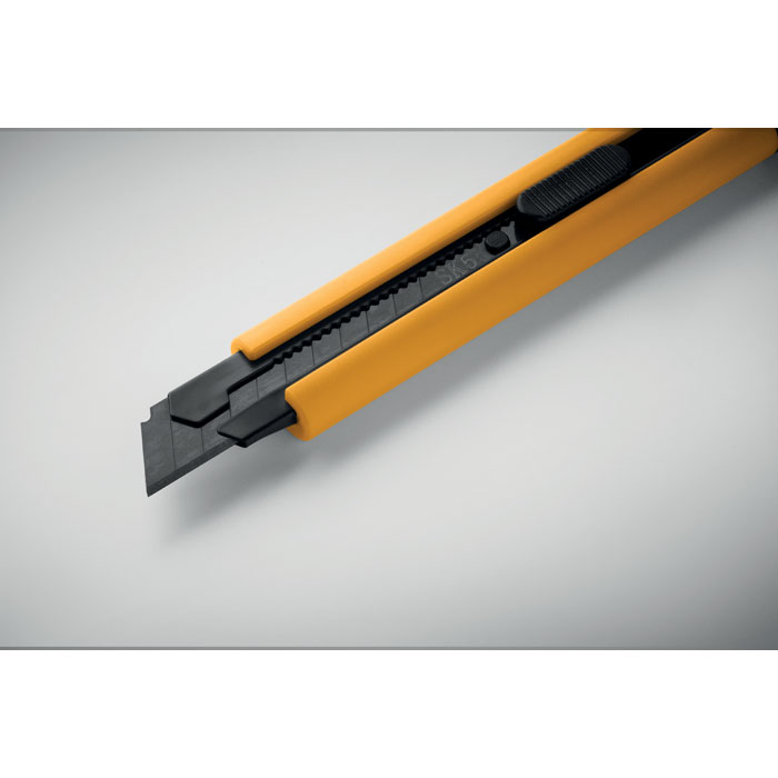 BLADE + - Grande coltello retrattile